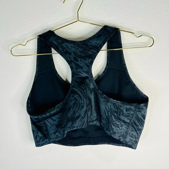 Nike Black and Gray Dry Fit Low Support Sports Bra Plus Size 1X - Picture 5 of 6